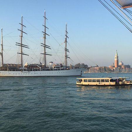 Riva Excelsior Apartment Venecia Exterior foto