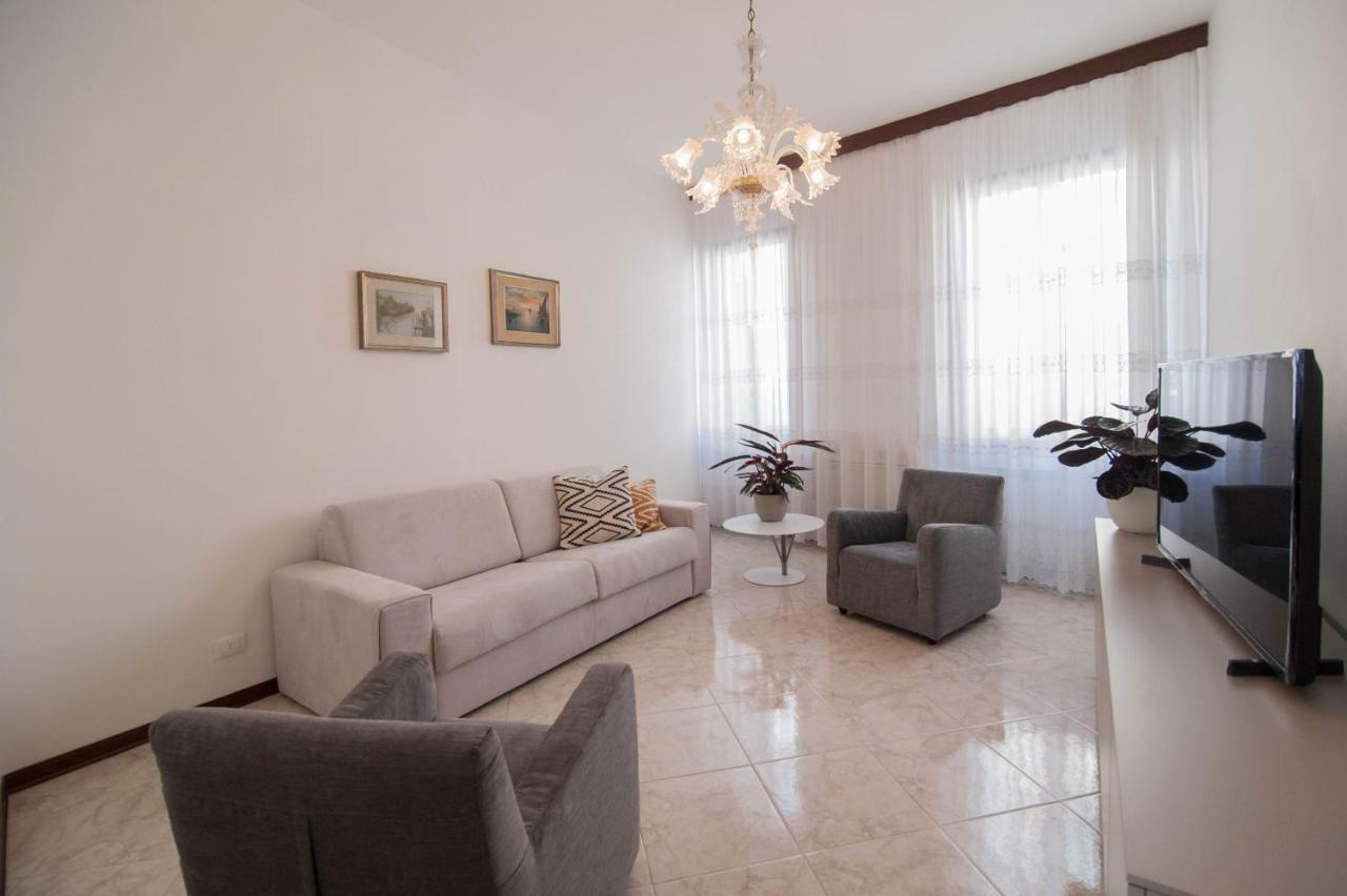 Riva Excelsior Apartment Venecia Exterior foto